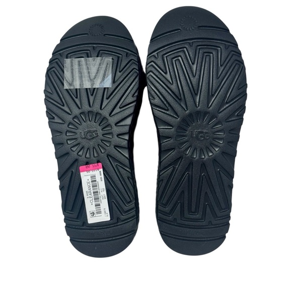 UGG Women's Oh Fluffita Sheepskin Cozy Black Slippers with UGG backstrap-Size 9 - Picture 7 of 8